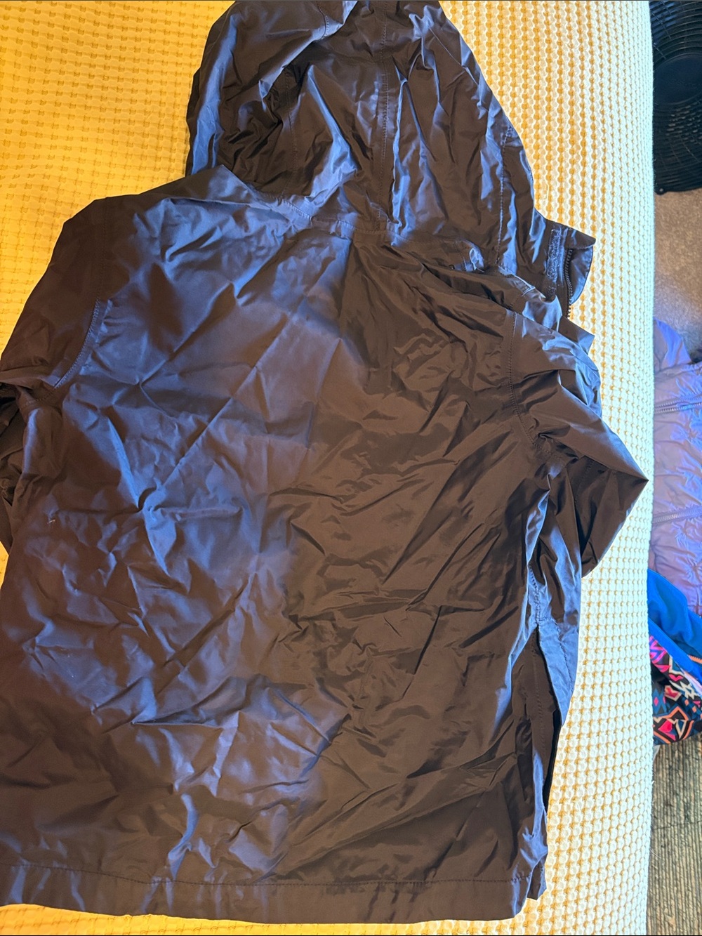 Girls North Face Black Rain Jacket with Pink Lining - Picture 5 of 5